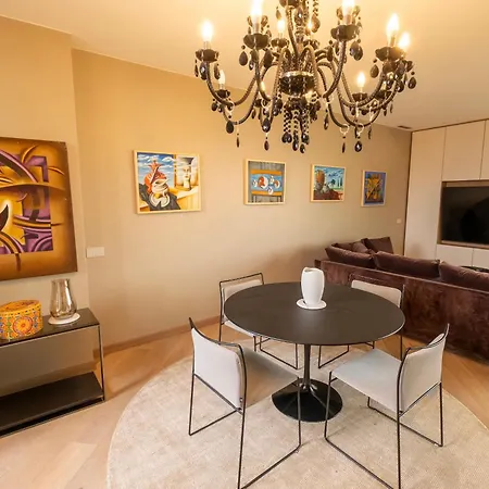 Skylife Eternal Penthouse Apartman *