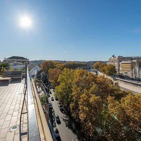 Skylife Eternal Penthouse Apartman *